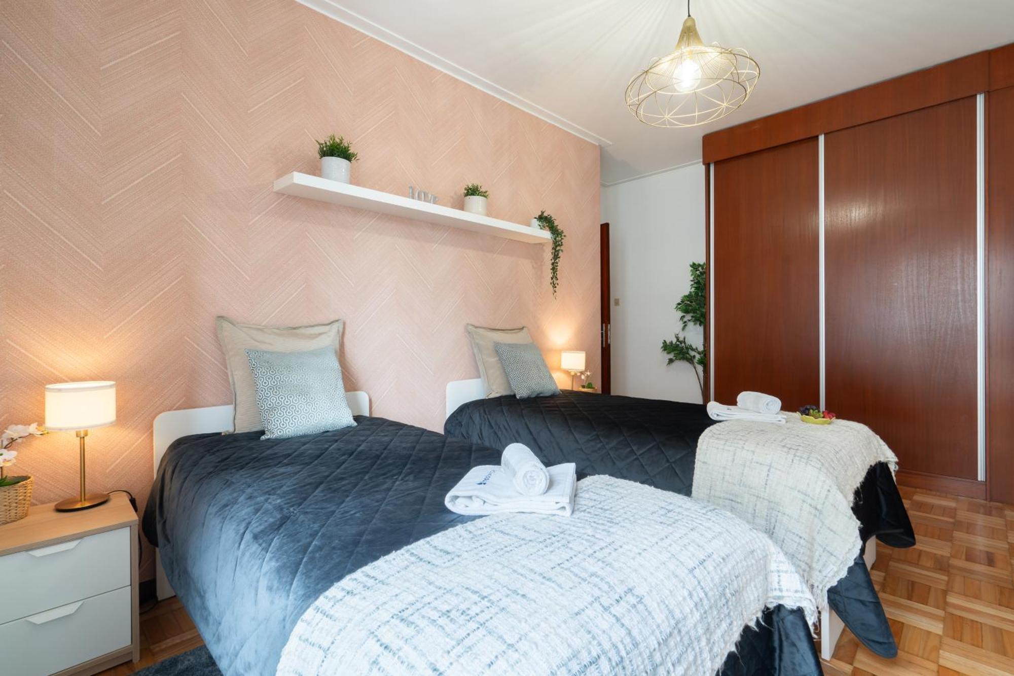 Host Wise Apartment ปอร์โต ห้อง รูปภาพ